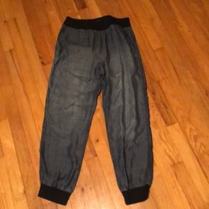 Excellent condition Jean look pants pull on,